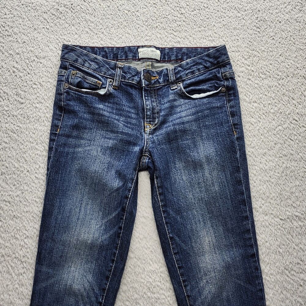 Aeropostale Womens Size 3/4 Straight Leg Cropped Jeans Medium Wash Stretch Denim